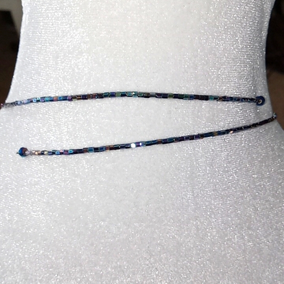 Handmade-Wired Blue Faceted Beaded Flower Necklace - Picture 4 of 5